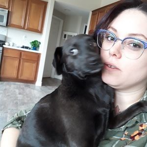 Meet your Posher, Danielle